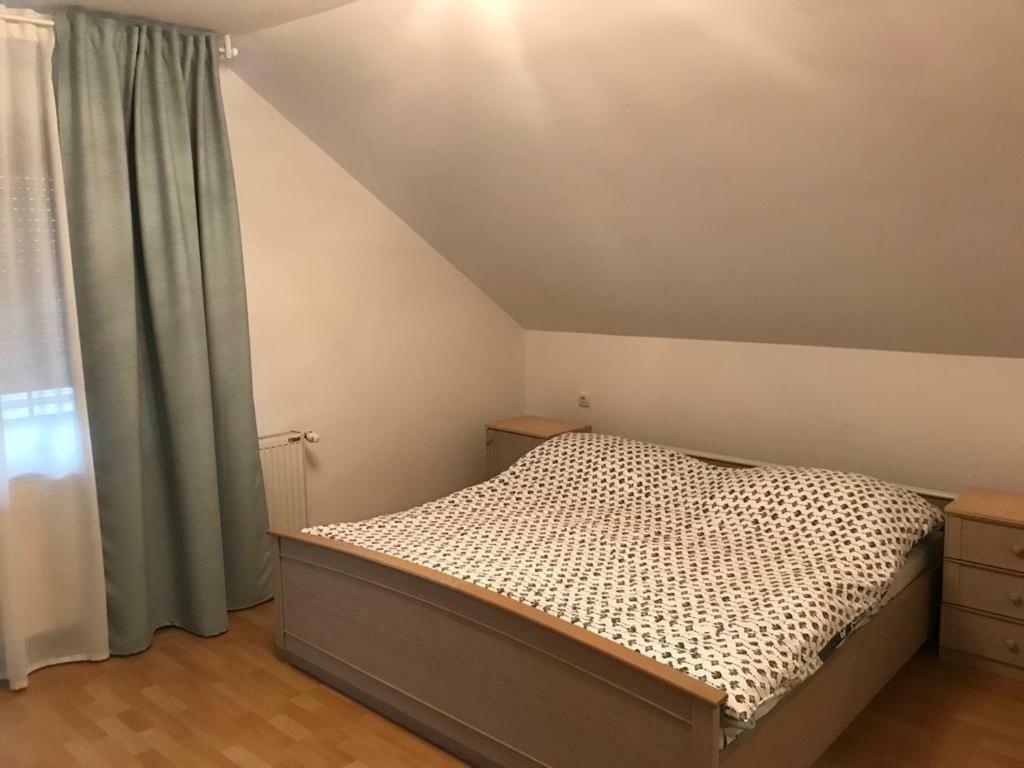 Tri Sesira Ljubovija Hotel Екстериор снимка