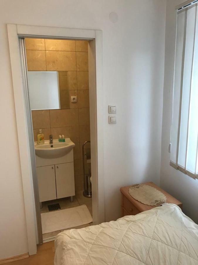 Tri Sesira Ljubovija Hotel Екстериор снимка