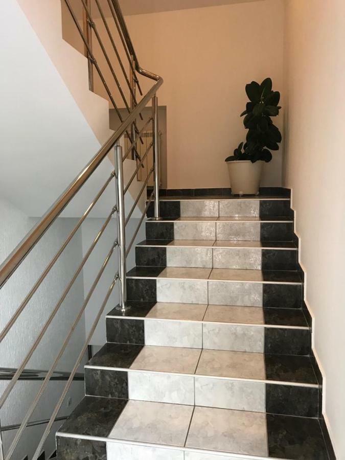 Tri Sesira Ljubovija Hotel Екстериор снимка